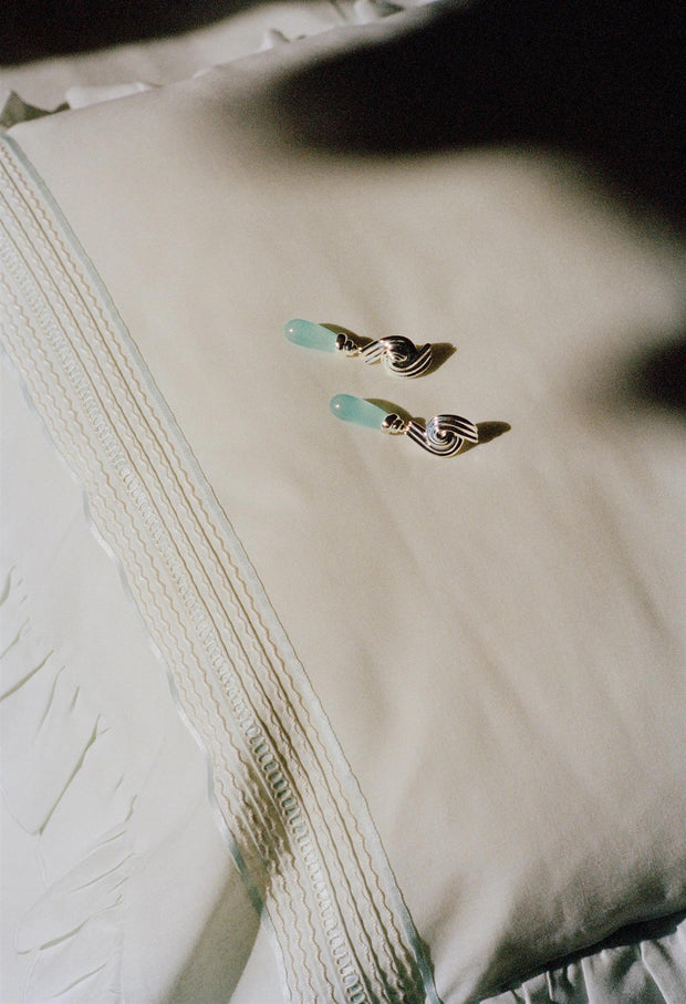 Sphynxesse Large - Silver/Jet Drops