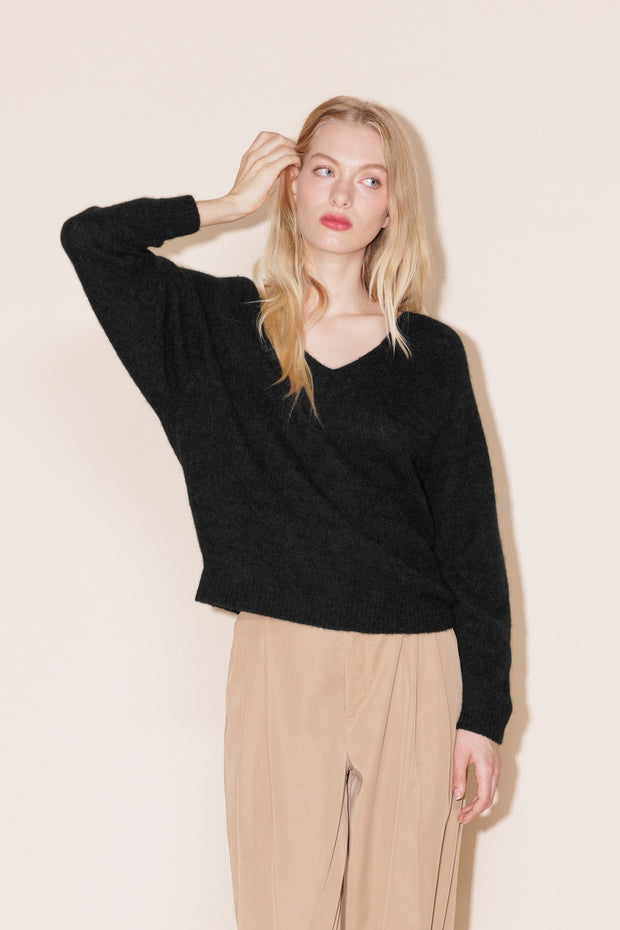 Elina V-Neck Sweater - Black