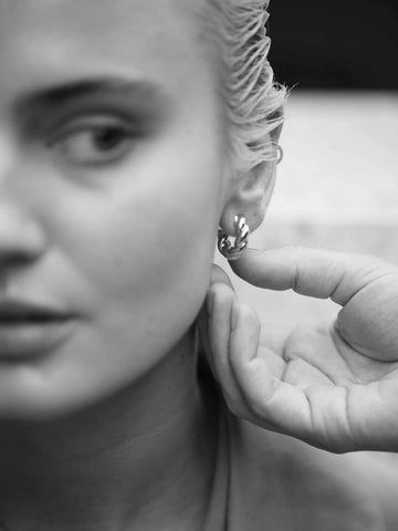 Pastry Hoops Medium - Rhodium